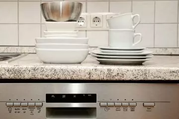 מדיח כלים אינטגרלי לעומת חצי אינגטרלי